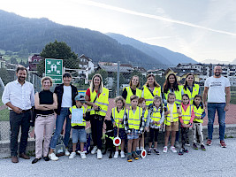 pedibus-steinach2023_kinder-chauffeurinnen-organisation.jpg