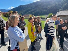 csm_besichtigung_biobauernhof_02-bild-da_e1ba5ee0d3.jpg