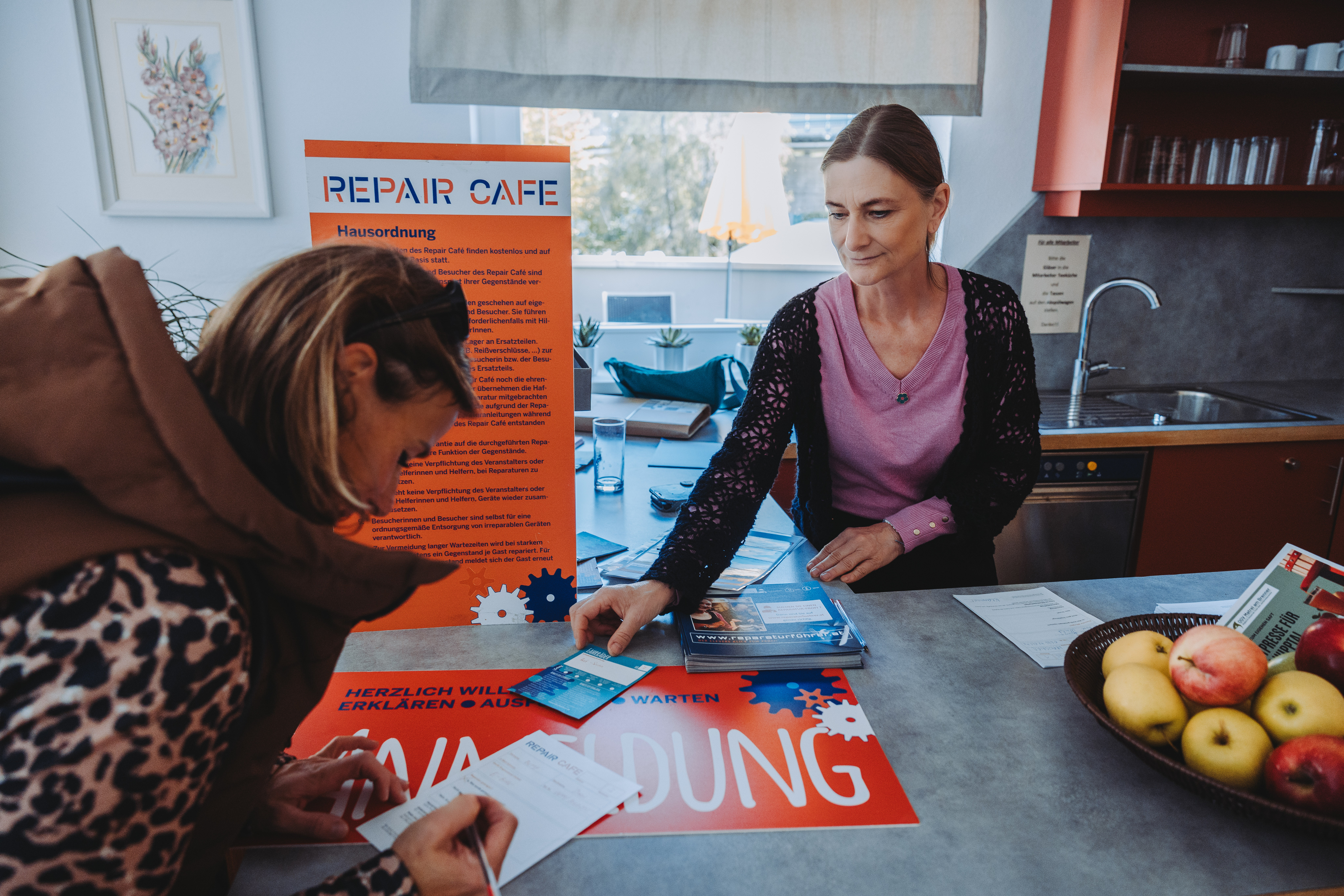 2_-_20251010_repair-cafe_c_victoria_hoertnagl_2_von_28.jpg